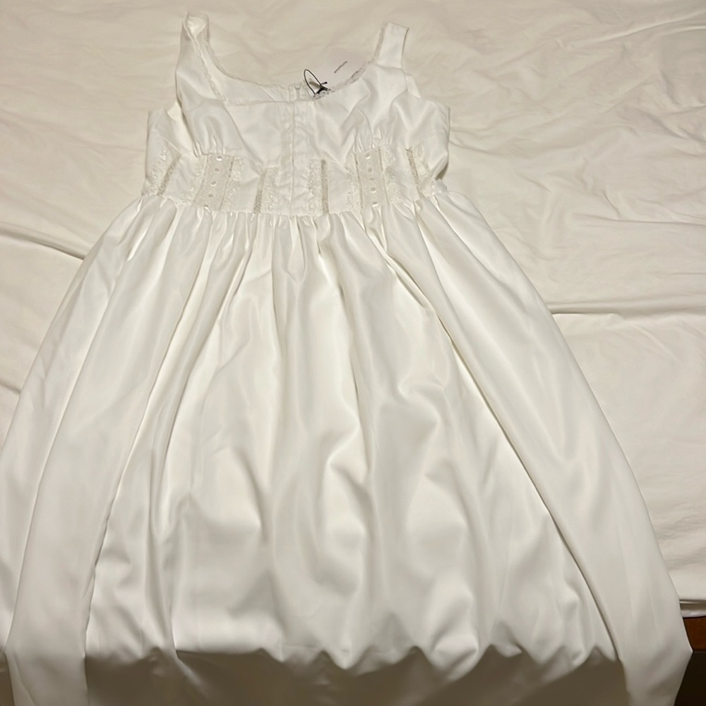 Opt dress